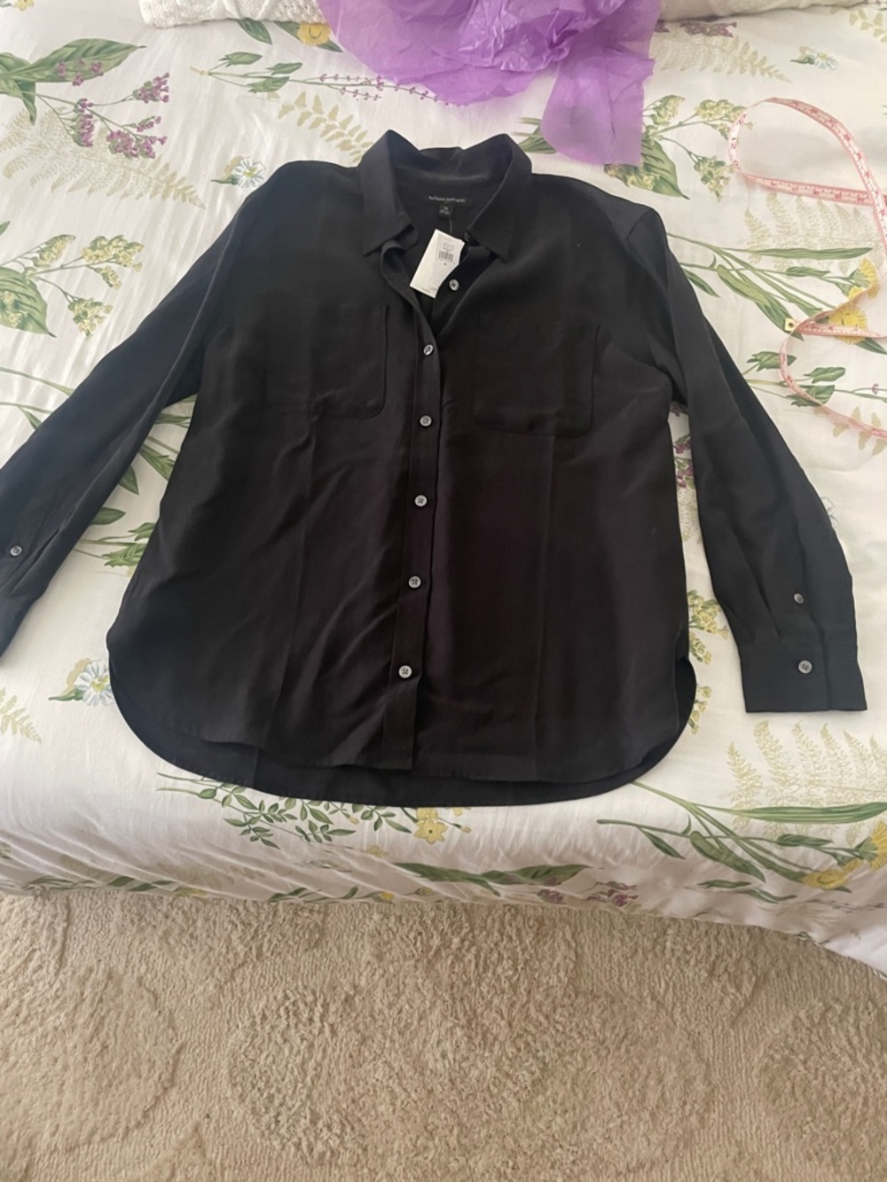 Banana Republic Black Silk-Blend Long Sleeve Button Down
